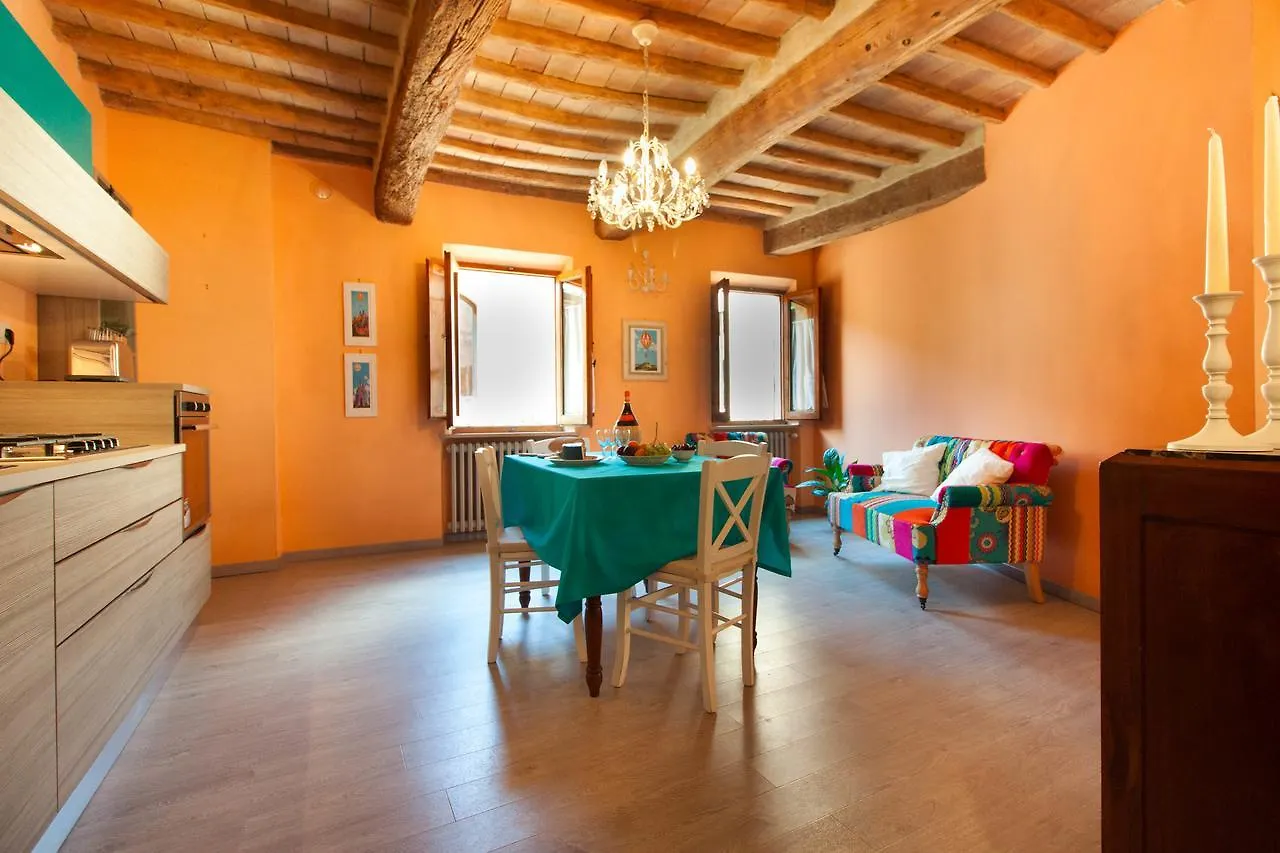 La Casina Di Elena, Romantic Apartment In San Gimignano